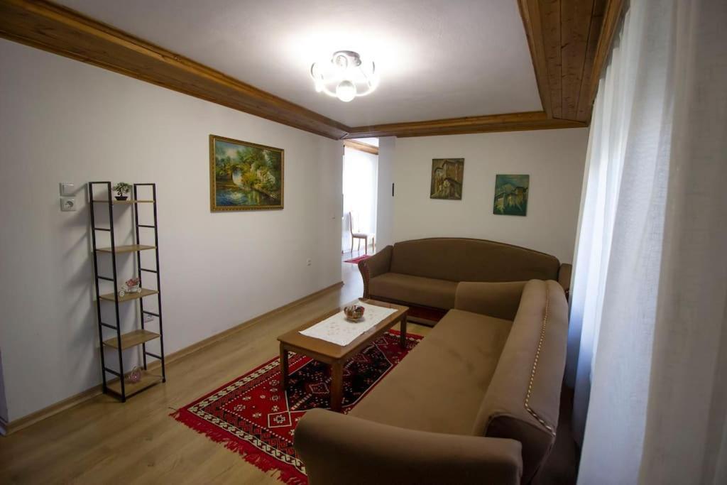 Apartament Emblematic House 3 Gjirokastra Zewnętrze zdjęcie