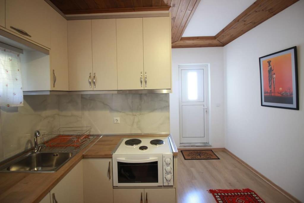 Apartament Emblematic House 3 Gjirokastra Zewnętrze zdjęcie